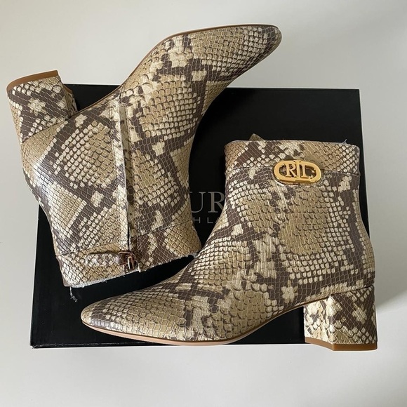 Nib Ralph Lauren Wynne II Python Embossed Leather Block Heel Booties Boots - Picture 9 of 16